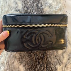 🖤 AUTHENTIC CHANEL MAKEUP TRAIN 🖤